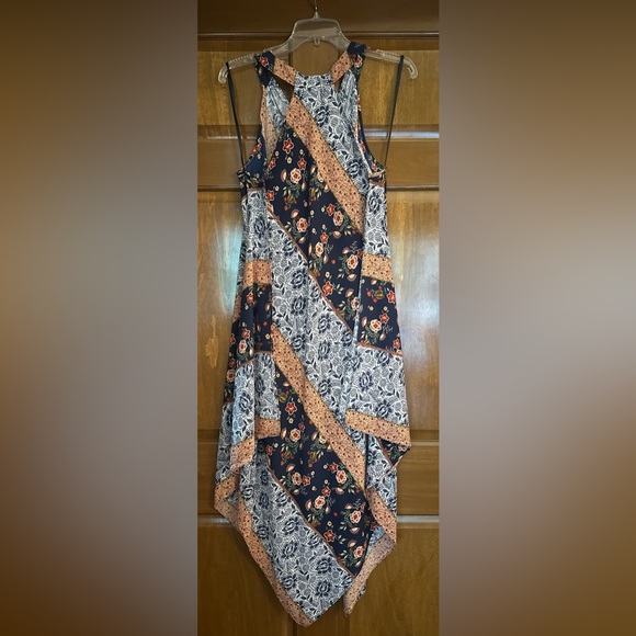 SLNY Dresses & Skirts - SLNY Paisley and Floral Midi / Maxi Sundress. Size Large. Like New.